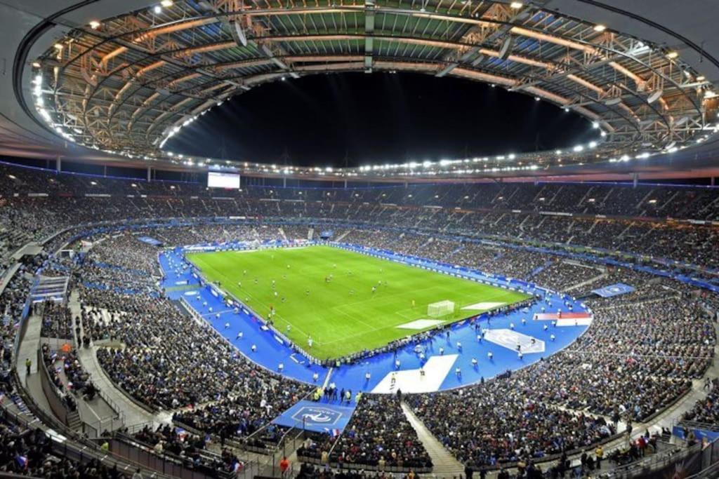 Parking Prive Gratuit - 15Mn Paris - Gare A Pied En 5Mn - Tout Equipee - Terrasse - Jardin - Stade De France - Casino D'Enghien - Hippodrome, Universite Épinay-sur-Seine Dış mekan fotoğraf
